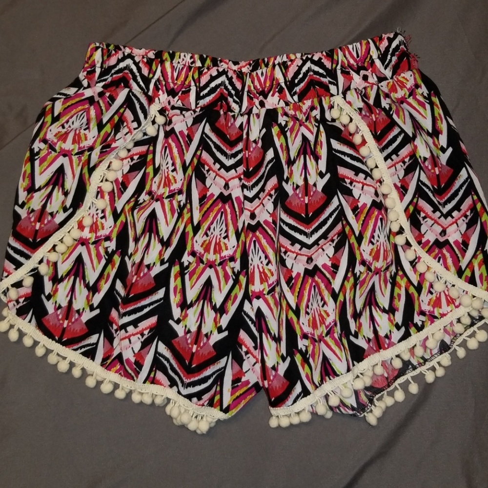 Multicolor Design Shorts with white Fringe Detail